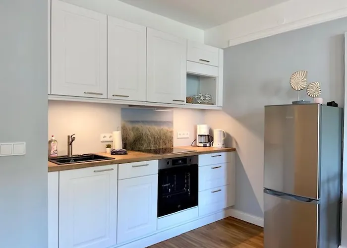 Strandallee, Scharbeutz, Direkte Strandlage 沙博伊茨